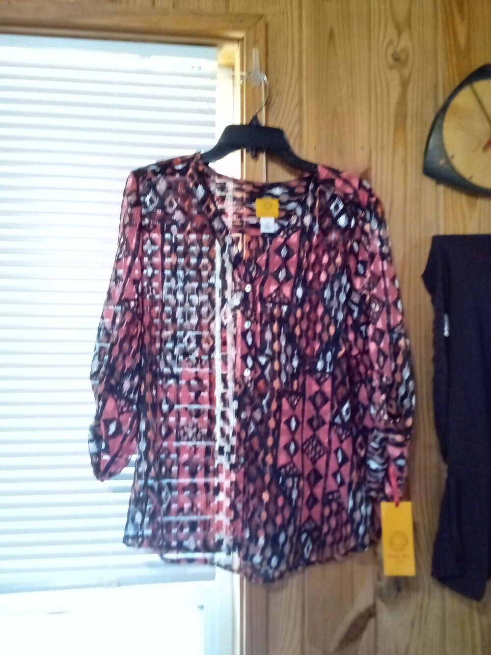 Ruby Rd Machu Picchu 14 Black Multi Button Up V Neck Blouse